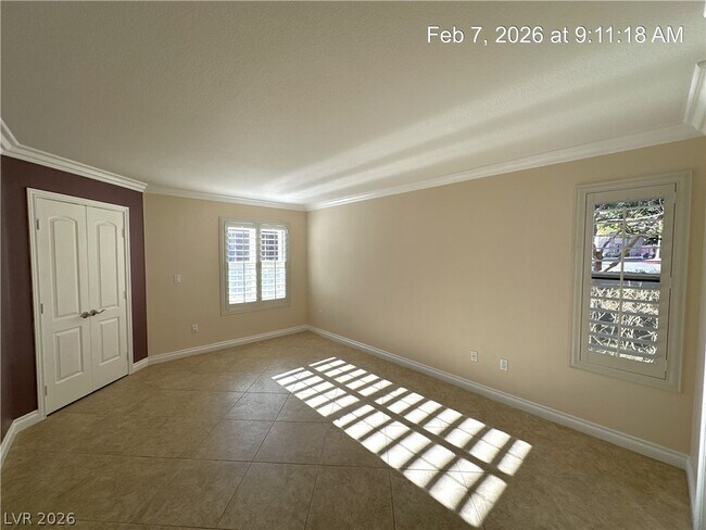 Building Photo - 1150 N Buffalo Dr