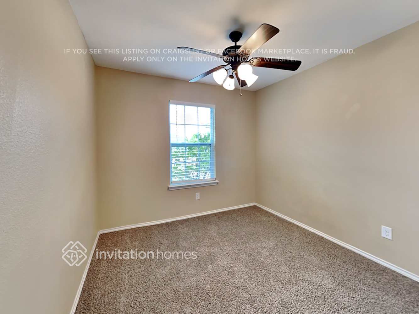 Building Photo - 15617 Gatsby Ln