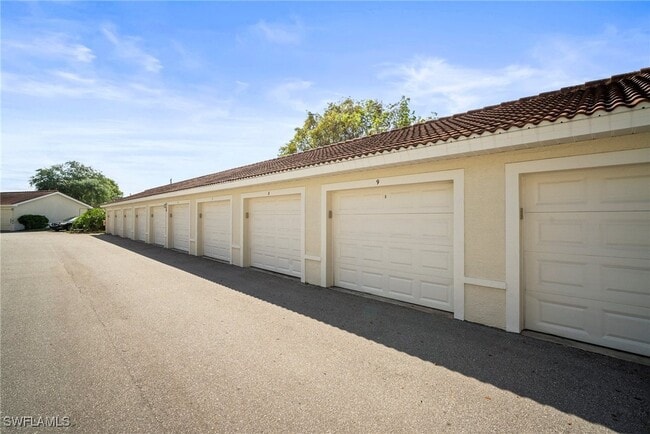 Building Photo - 4665 St Croix Ln