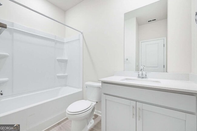 Building Photo - 7768 Richmond Trl