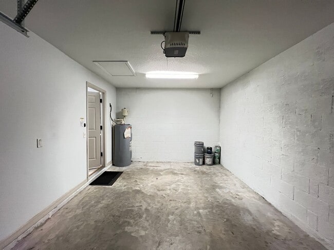 Building Photo - BEAUTIFUL 3 BD/2BA Home in Beautiful Ocala!!!