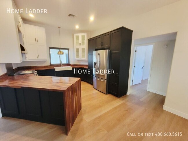 Building Photo - 2514 N 62nd St