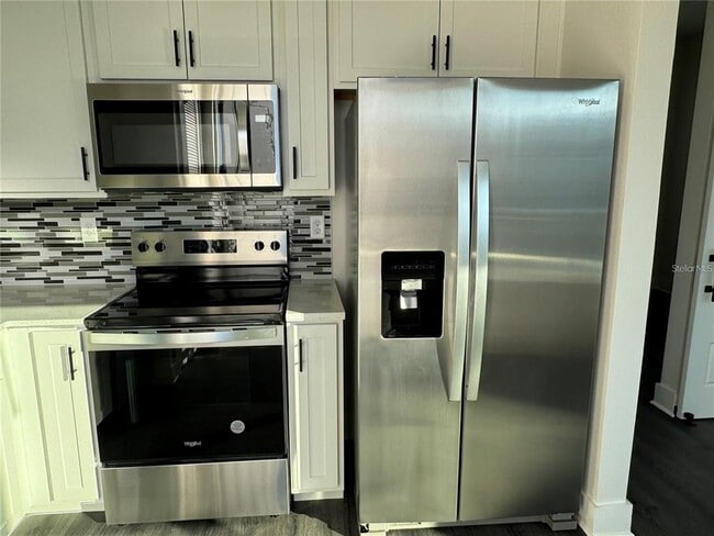 Building Photo - 794 TETBURY Lp