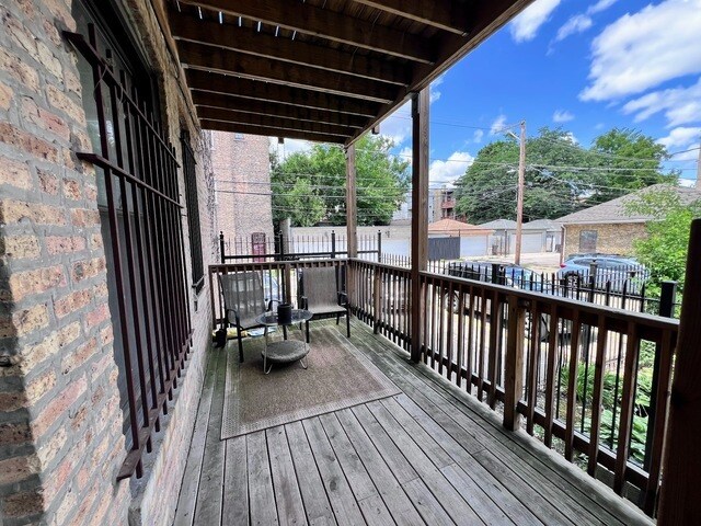 Building Photo - 3216 W Altgeld St