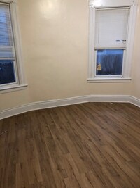 Building Photo - 82 N 15th St