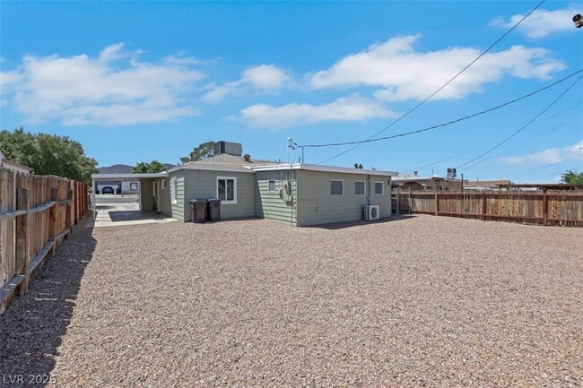 Building Photo - 625 National St