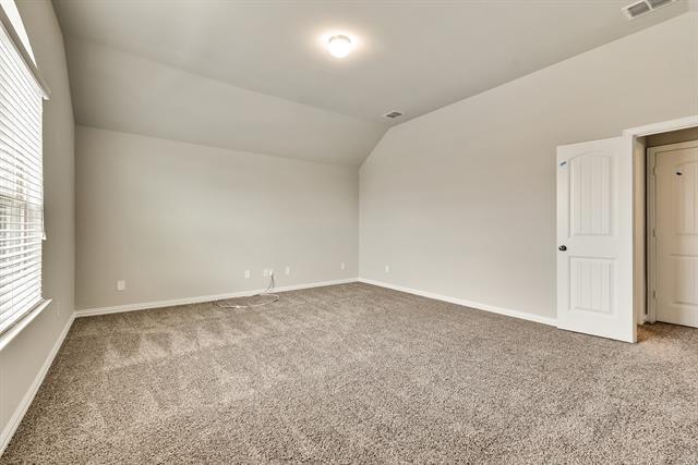 Building Photo - 16700 Lincoln Park Ln