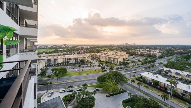 Building Photo - 600 Three Islands Boulevard