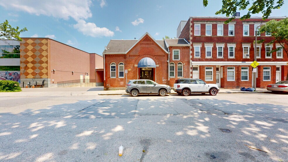 Primary Photo - 712 Shawmut Ave