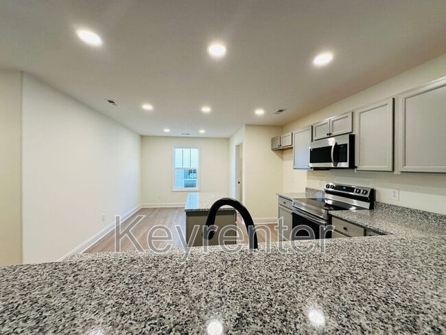 Building Photo - 7209 Flint Rd