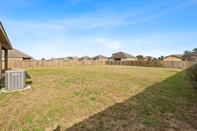 Building Photo - 18875 Maverick Ranch Rd E