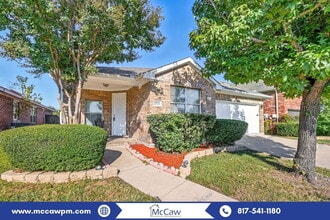 Building Photo - 4515 Sawgrass