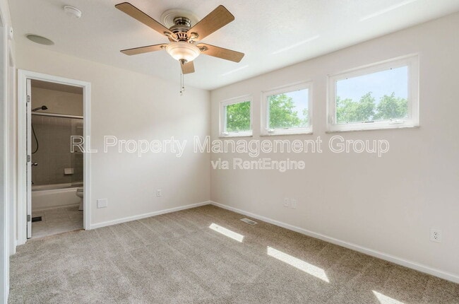 Building Photo - 4488 Bimini Dr