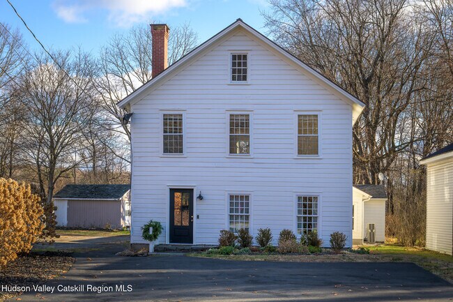 Building Photo - 1 William St