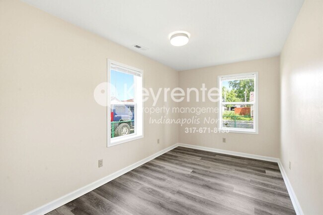 Building Photo - Cozy 3BR/2BA Home with Deck & Yard – Great Greenfield Location