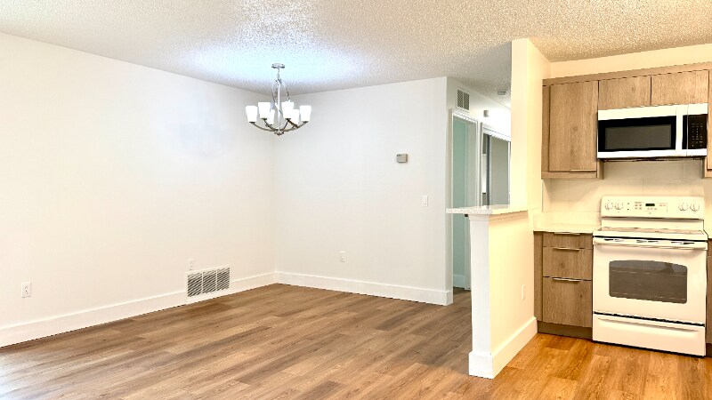 Building Photo - 15125 Seagull Dr