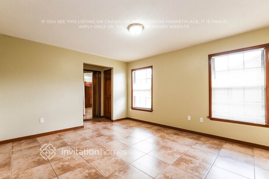 Building Photo - 644 Vicksburg St