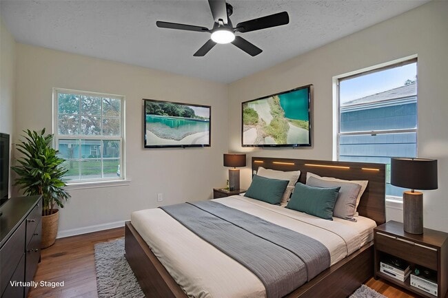 Building Photo - 5946 Beldart St