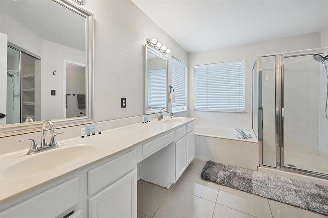 Building Photo - 11306 Avering Ln