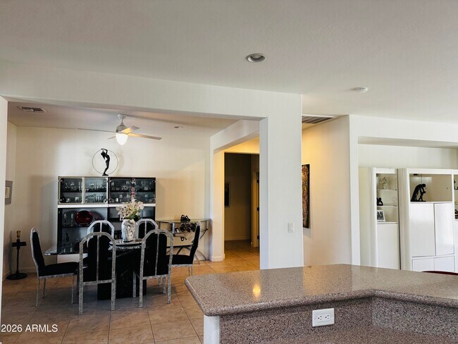 Building Photo - 2572 N 165th Dr