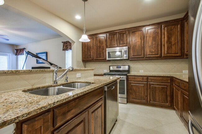 Primary Photo - 313 Sir Brine Dr