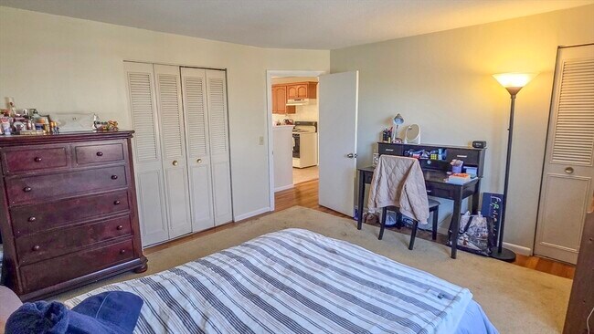 Building Photo - 55 Wedgewood Rd