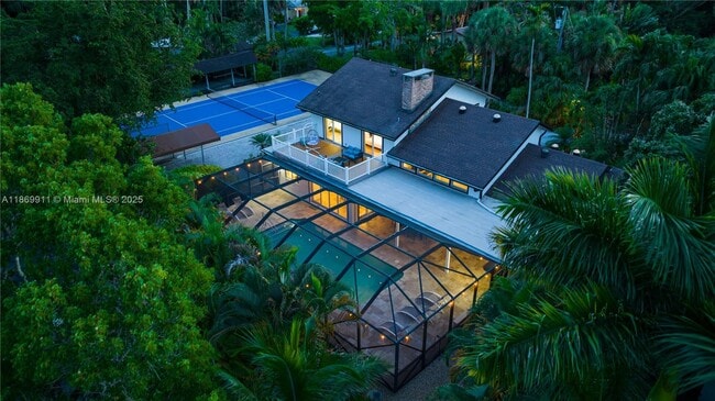 Building Photo - 2120 SW 28th Way