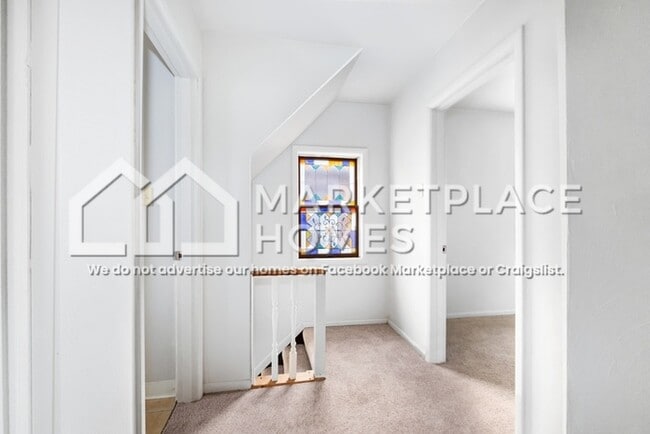 Building Photo - 649 Sixth St