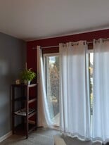 Building Photo - 1618 S 115th Ct