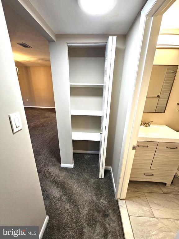 Building Photo - 6711 Park Heights Ave