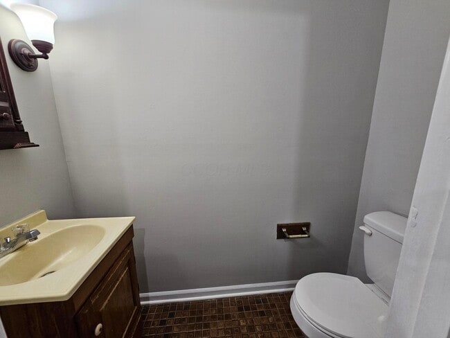 Building Photo - 5316 Predmore Pl