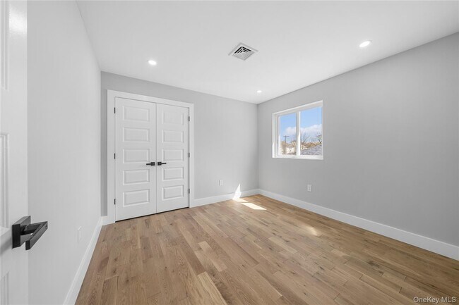 Building Photo - 219-16 141st Ave