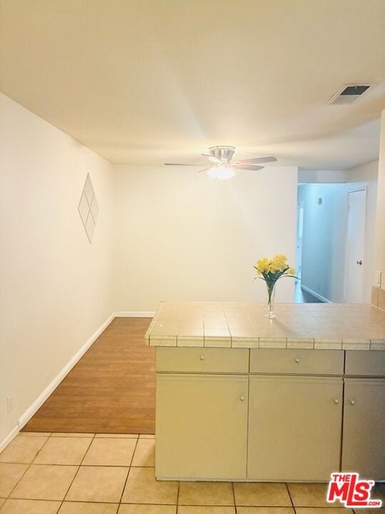 Building Photo - 2410 N Towne Ave