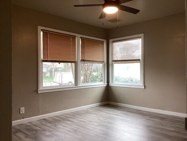 Building Photo - 3512 - Biligere Prabhuswamy