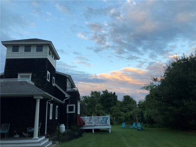 Building Photo - 15 Seabreeze Terrace