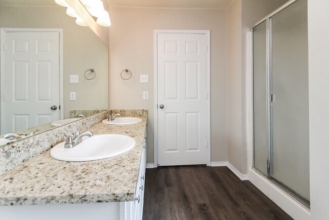 Building Photo - 13136 Settlers Trail