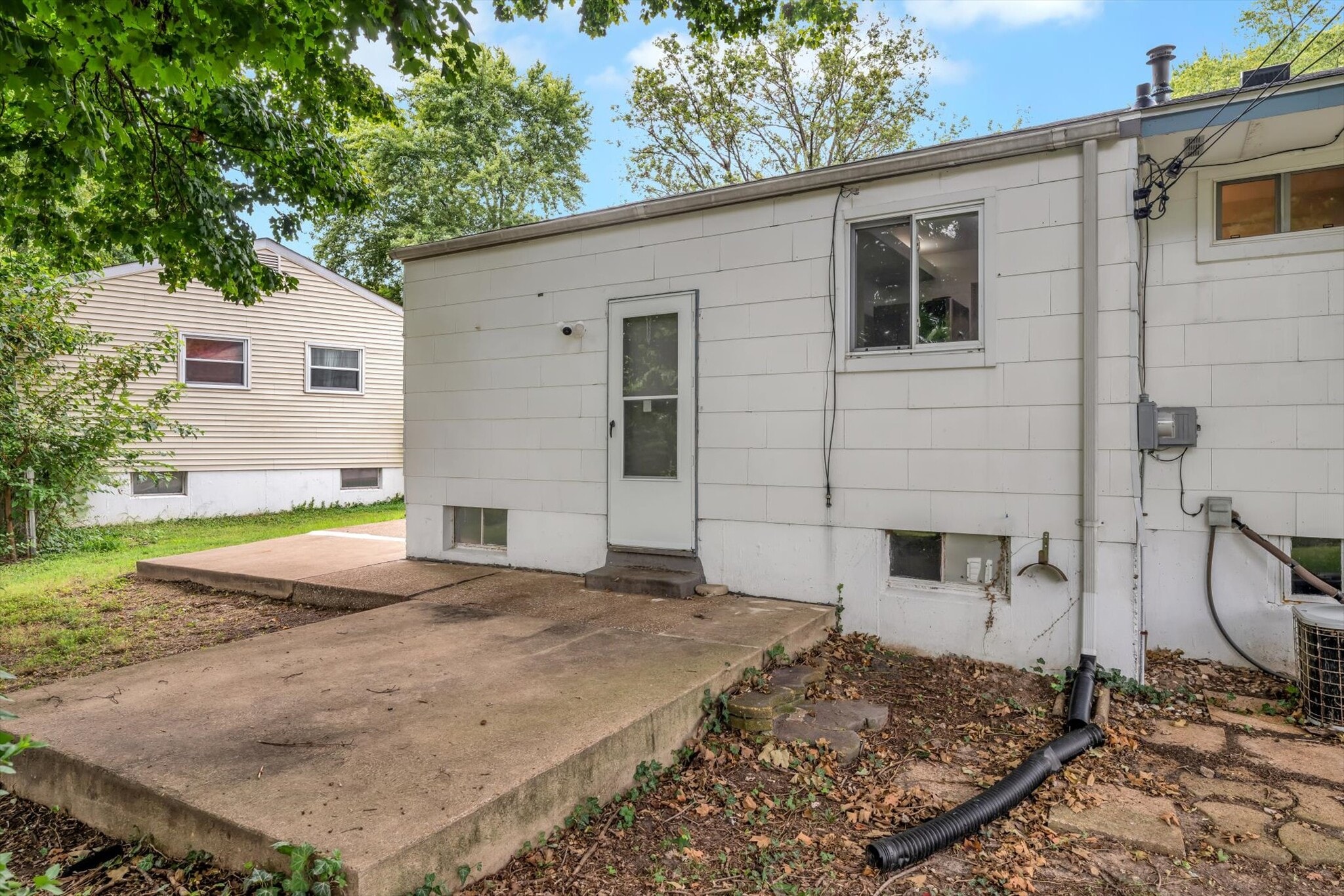 Building Photo - 765 Daniel Boone dr