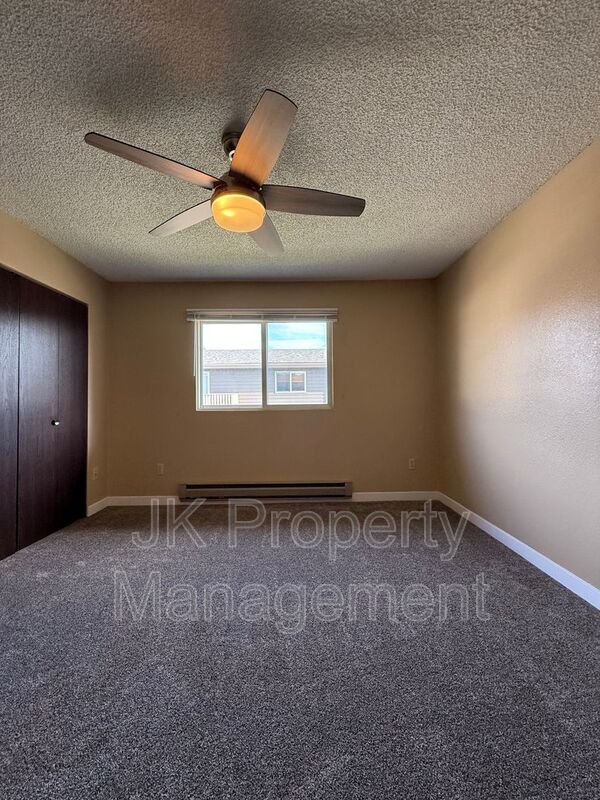 Building Photo - 4604 3rd Ave S