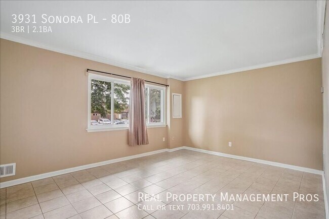 Building Photo - 3931 Sonora Pl