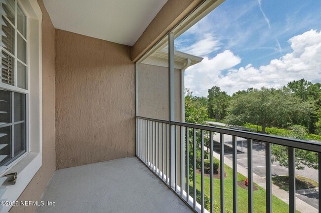Building Photo - 7990 Baymeadows Rd E