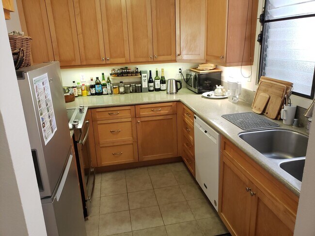 Fully furnished 6 month lease , 2 bedroo... - Fully furnished  6 month  lease , 2 bedroo...