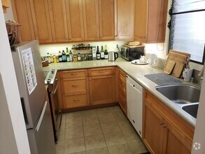 Building Photo - Fully furnished  6 month  lease , 2 bedroo...