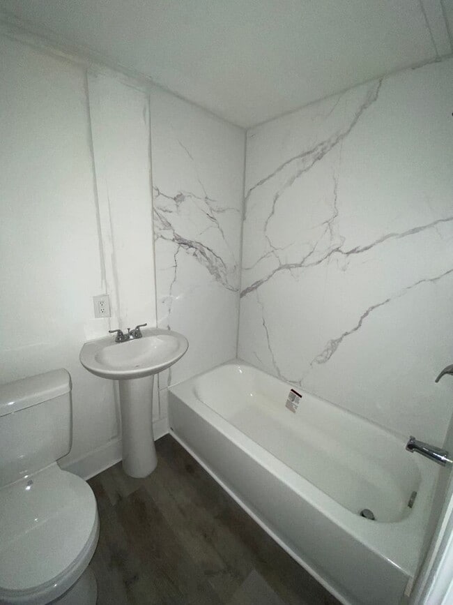 Building Photo - Newly remodeled home is located in Lancast...