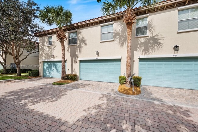 Building Photo - 4184 Cascada Cir