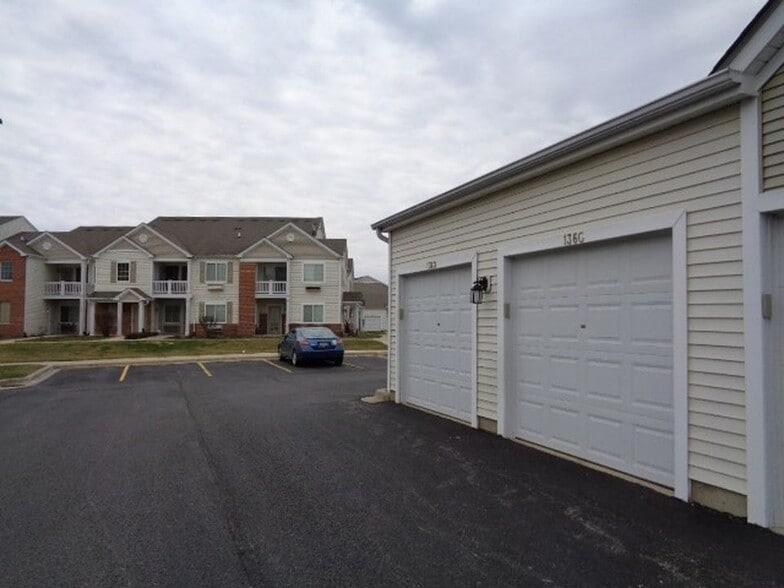 Garage - 136 Bertram Dr