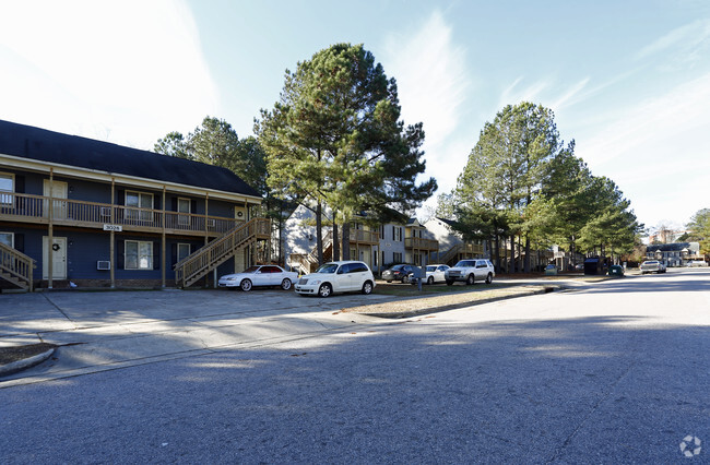 Building Photo - Jamestown on the Creek Apartments