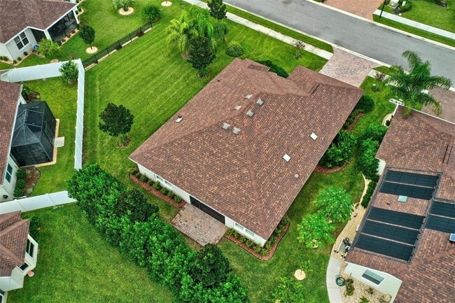 Building Photo - 4 Arena Lake Dr