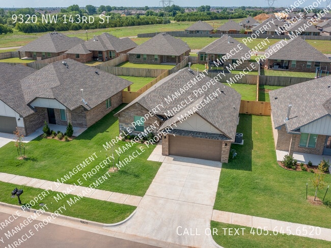 Building Photo - 9320 NW 143rd St