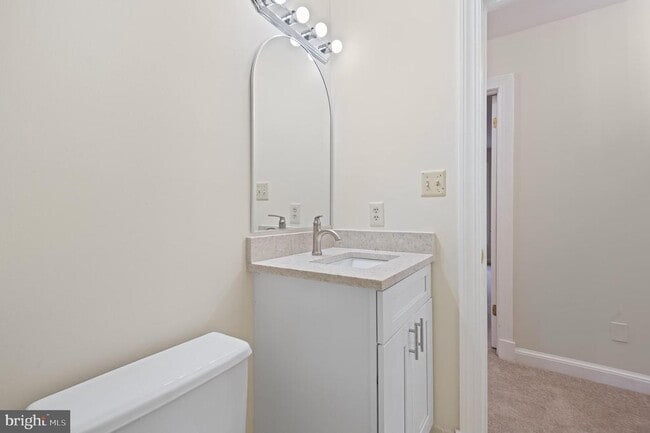 Building Photo - 13620 Canal Vista Ct