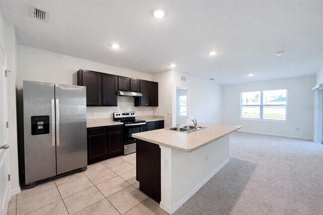 Building Photo - 292 Sofia Ln